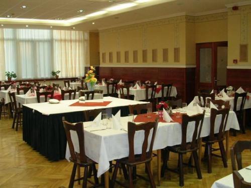 In Hotel Hajduszoboszlo Ngoại thất bức ảnh